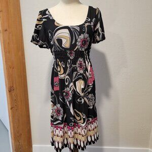 9 West Sundress. Size 6. Wrinkle Resistant. So Cute and Comfy. Excellent Cond!